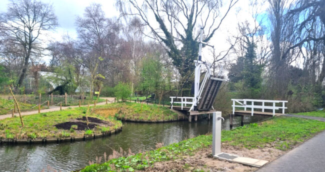 Oranjerie en Baardabrug